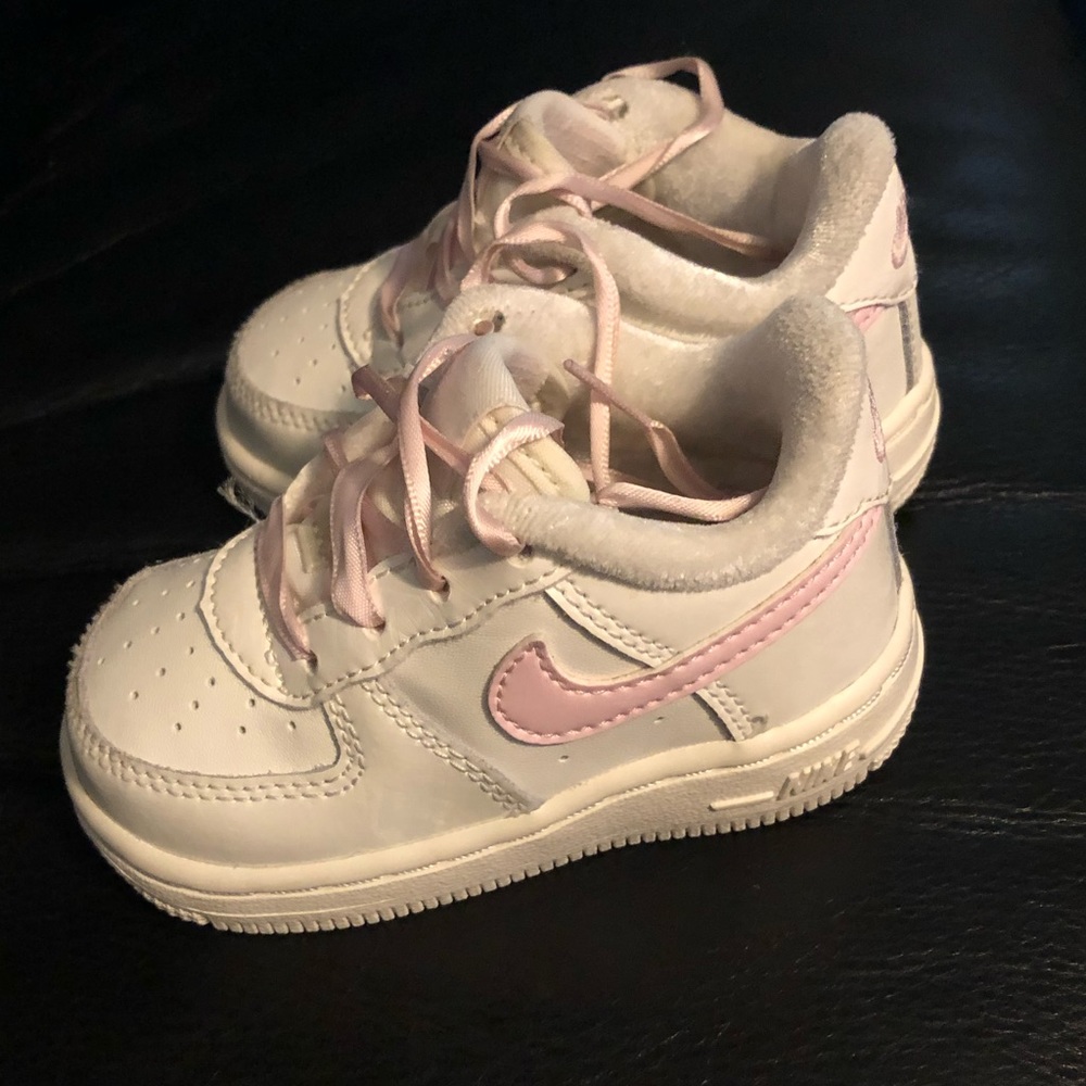 Nike Air Force